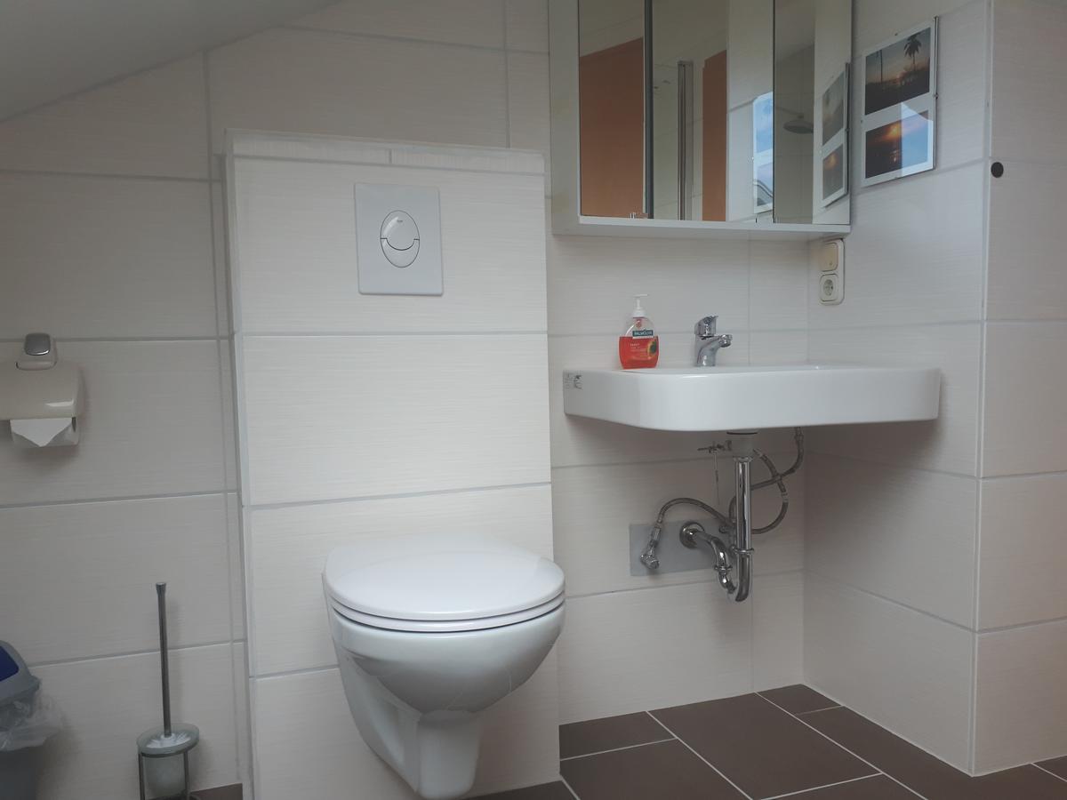 Ferienwohnung Evangeline Borsch Zell an der Mosel Bagian luar foto